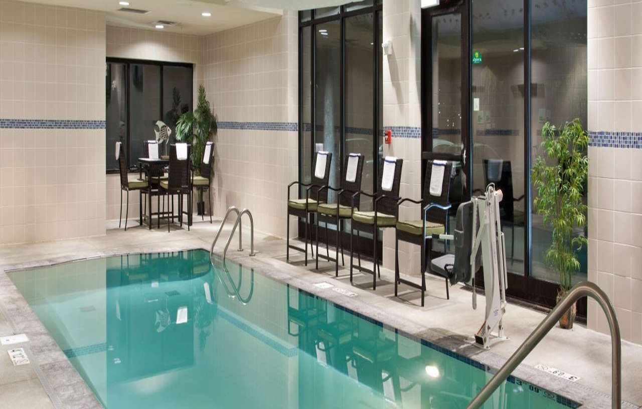 Holiday Inn Columbus-Hilliard By Ihg New Rome Екстериор снимка
